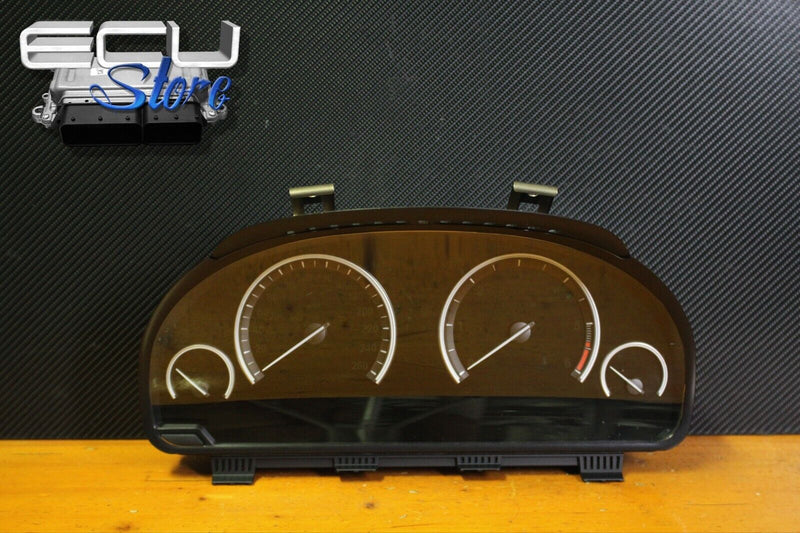 Cargue la imagen en el visor de la galería, VELOCIMETRO / CUADRO INSTRUMENTOS 9285176 0263694252 - BMW 5 F10 F11 DIESEL
